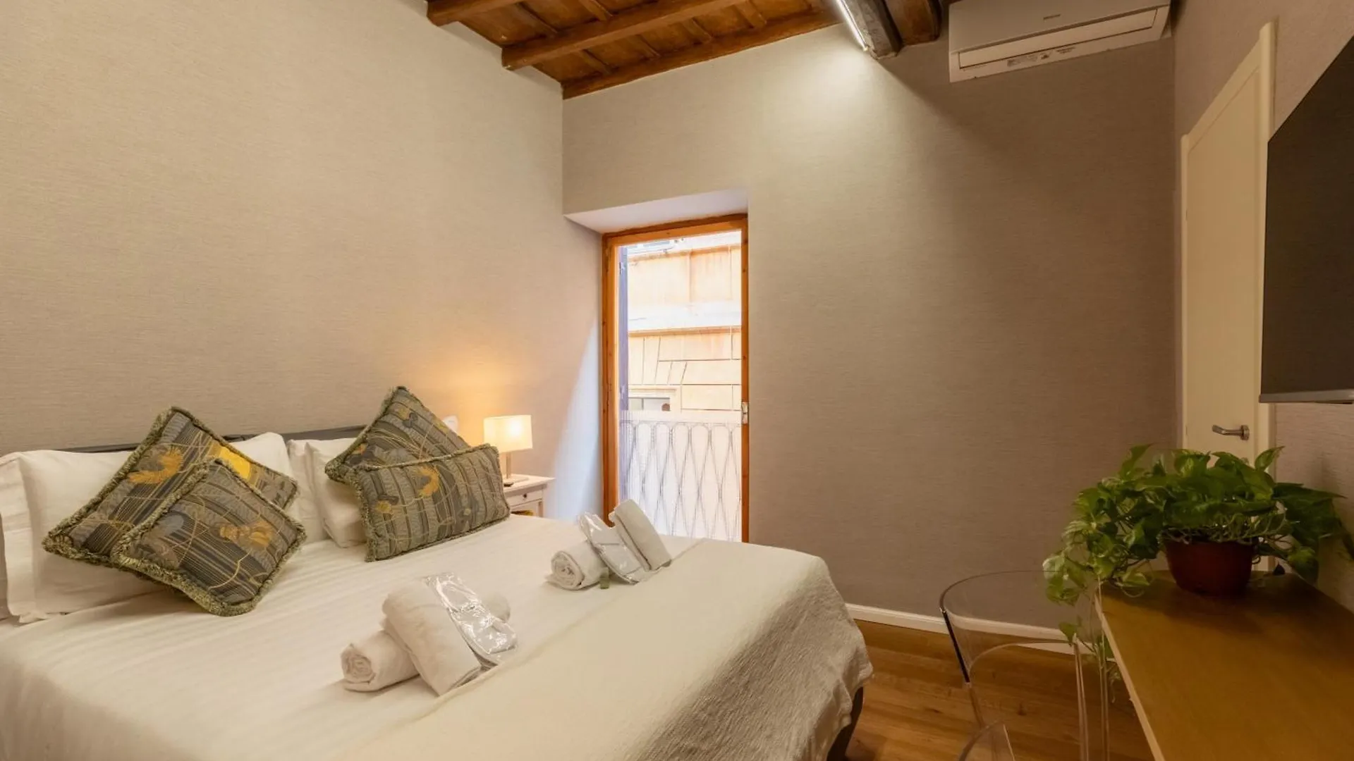 Chilling Via Del Corso Villa Rome Holiday home